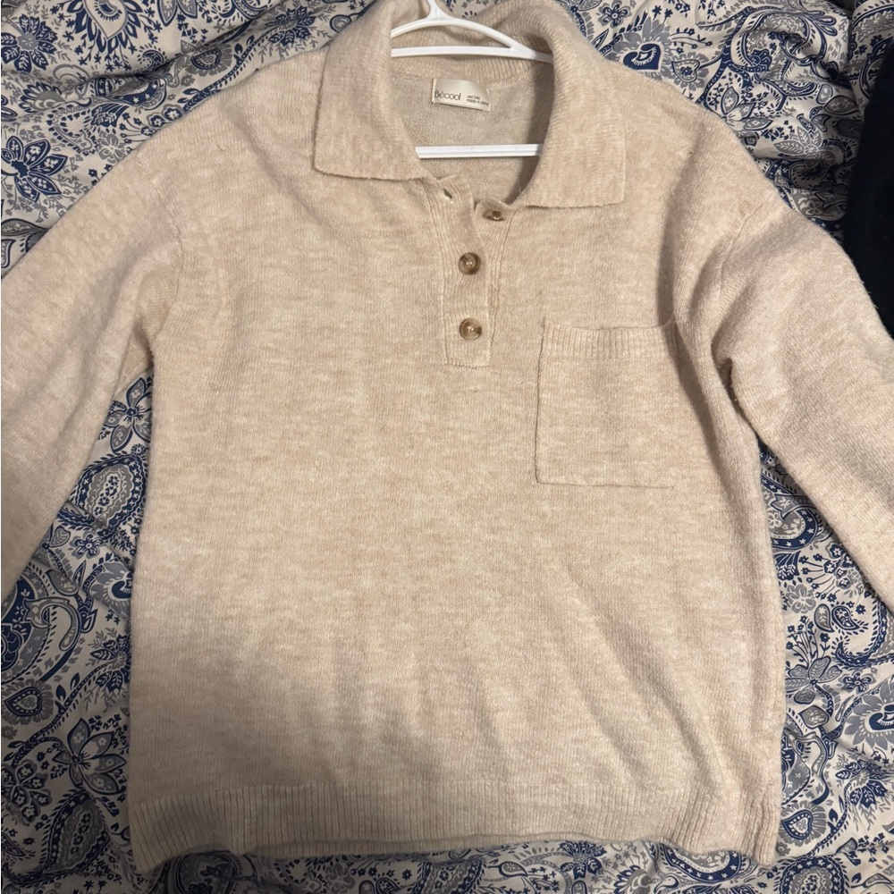 Elegant Beige Crewneck Sweater